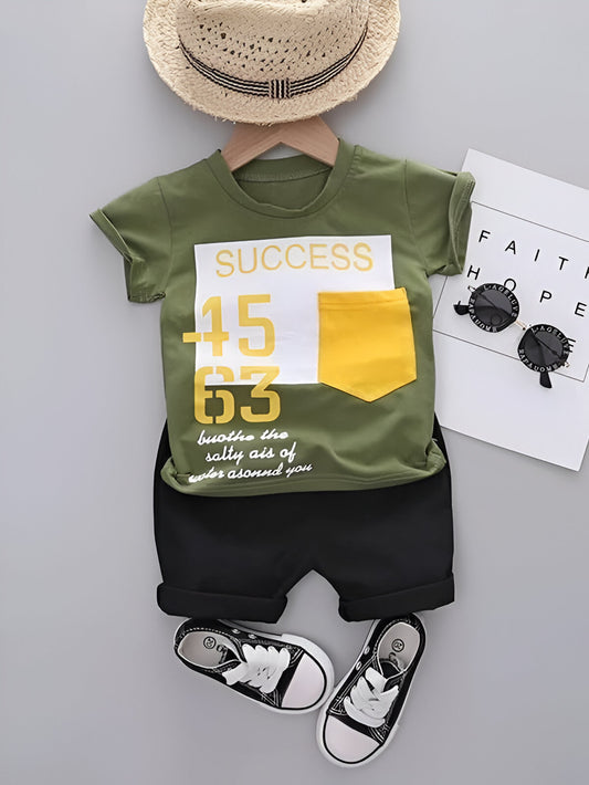 Kids Cotton Blend Half Sleeve Printed Top & Solid Black Bottom Set